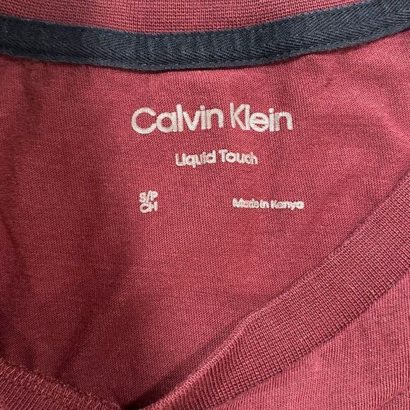 Calvin Klein Liquid Touch T-Shirt Men’s Small | Maroon Soft Cotton Tee - Picture 3 of 4